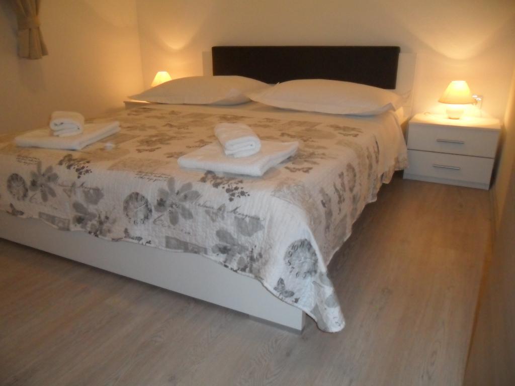Apartman Soda Leilighet Trogir Eksteriør bilde